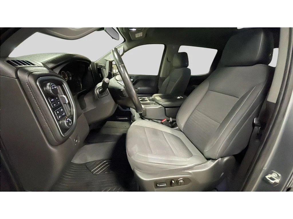 Used 2020 Satin Steel Metallic Chevrolet RST image 12