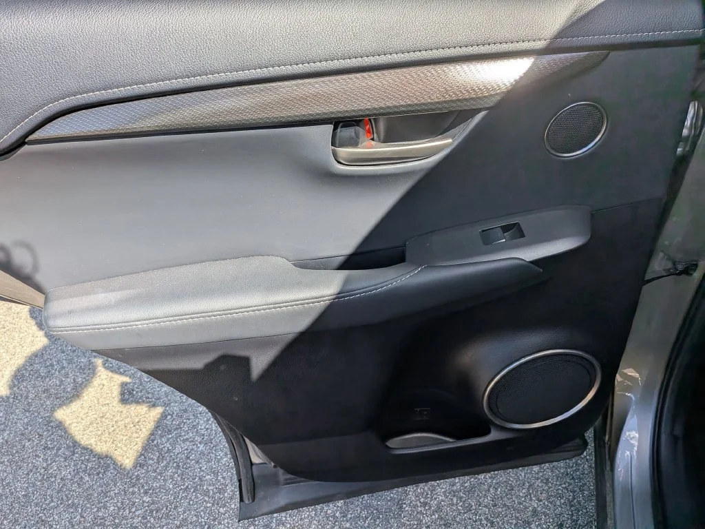 Used 2016 Silver Lexus 200t image 29