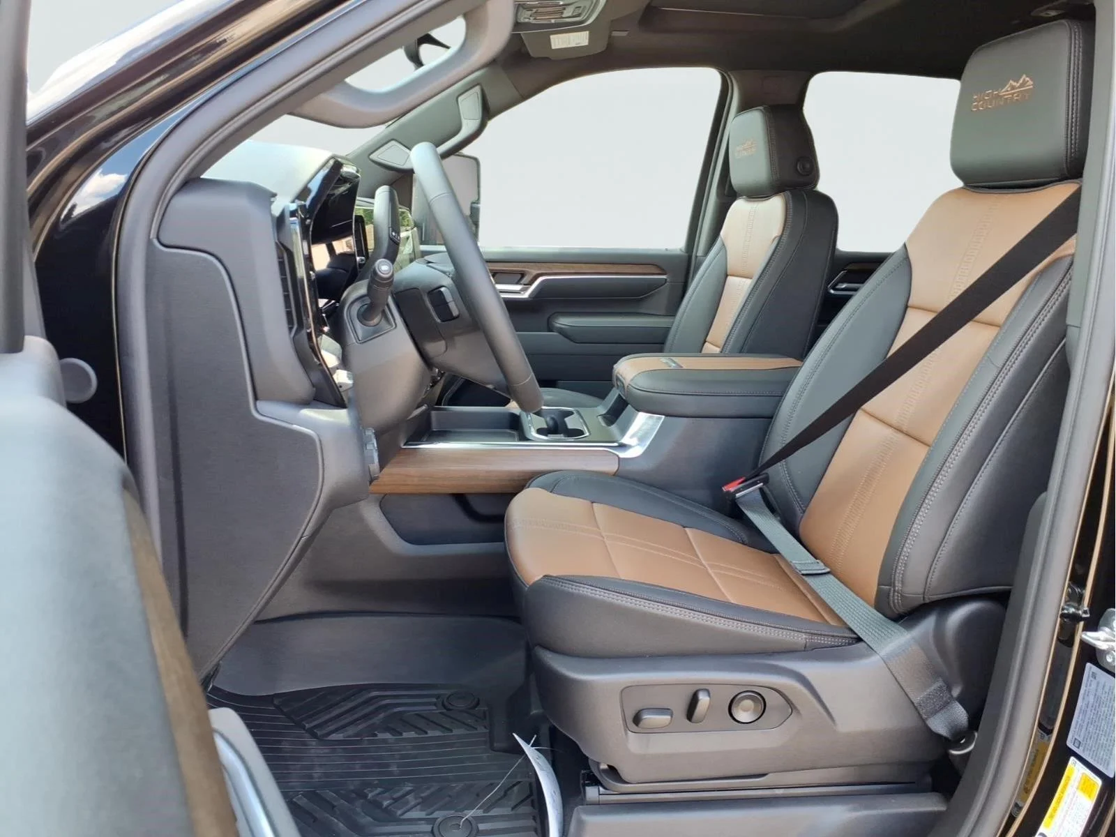 New 2026 Black Chevrolet High Country image 15
