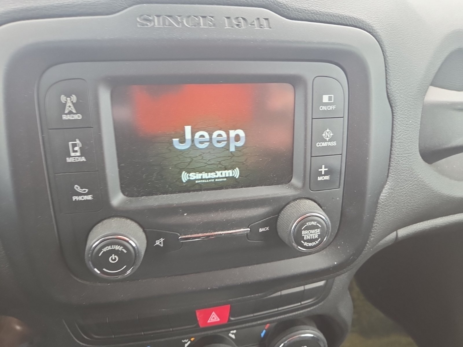 Used 2015 Blue Jeep Latitude image 7