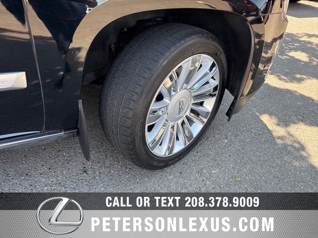 Used 2018  Cadillac Platinum Edition image 10