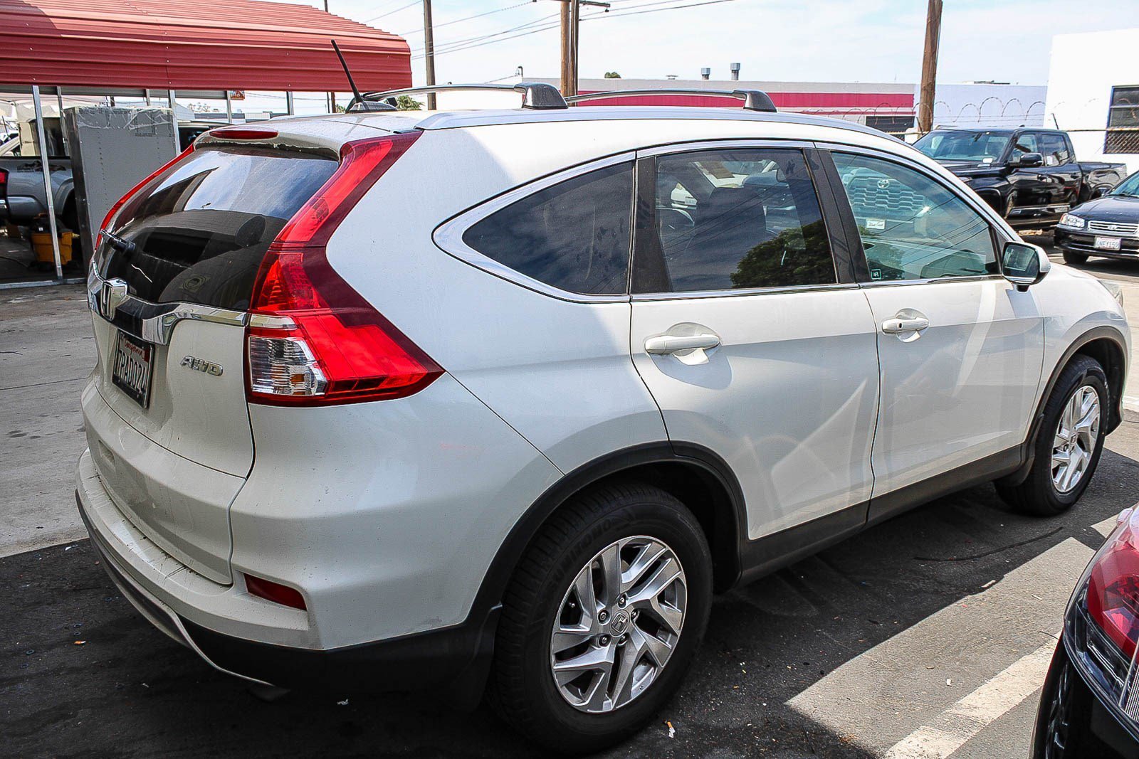 Used 2015 White Diamond Pearl Honda EX-L image 6