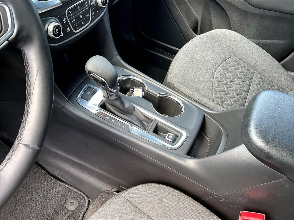 Used 2024 Gray Chevrolet LT image 20