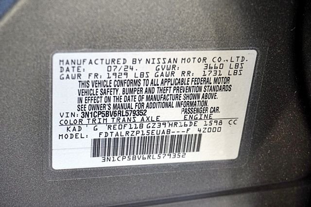 Used 2024 Gray Nissan S image 32