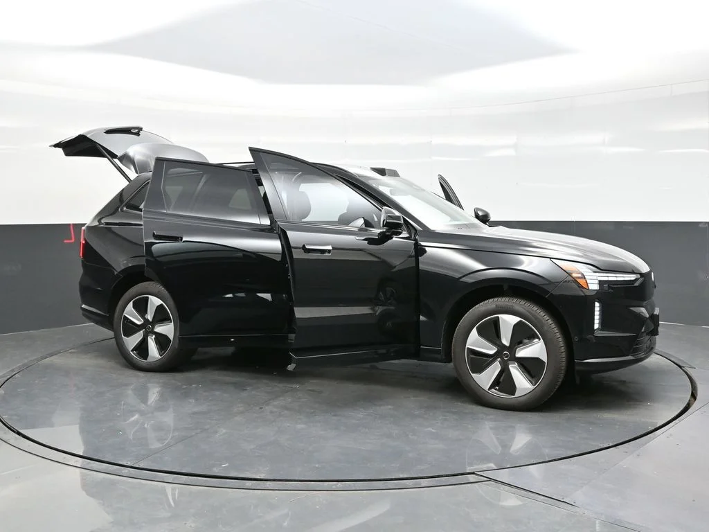 2025 Volvo EX90 Plus - Photo 60