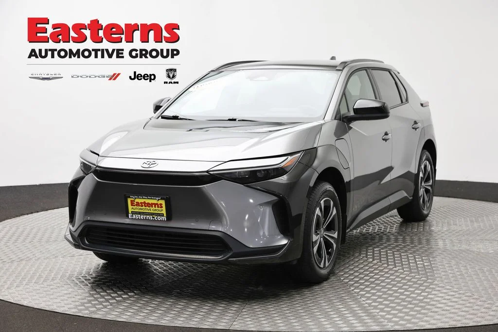 Used 2023 Gray Toyota XLE image 1