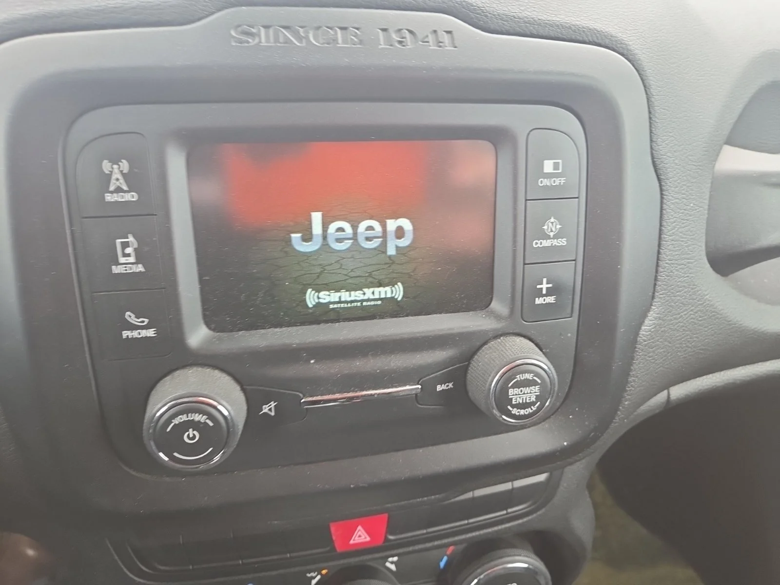 Used 2015 Blue Jeep Latitude image 7