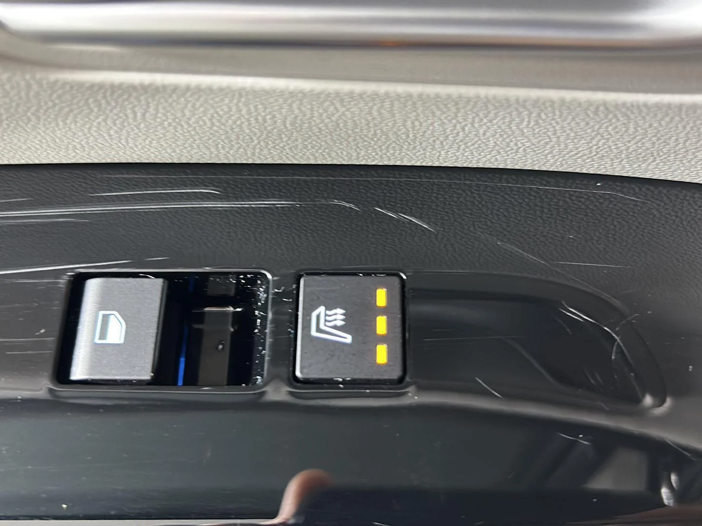 Used 2025 Ash Black Hyundai Limited image 39