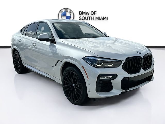 Used 2021 White BMW xDrive40i image 1