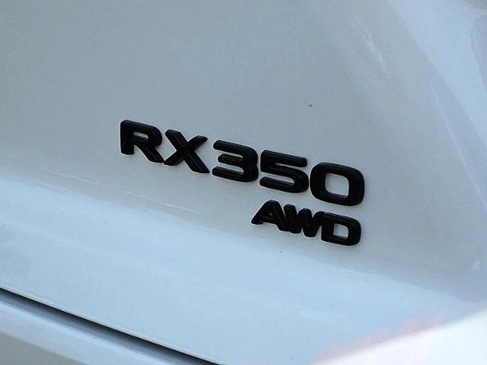 Used 2026 Eminent White Pearl Lexus Premium+ image 19