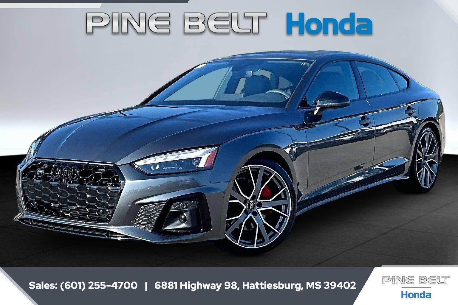 Used 2025 Daytona Gray Pearl Effect Audi S line Premium Plus image 10
