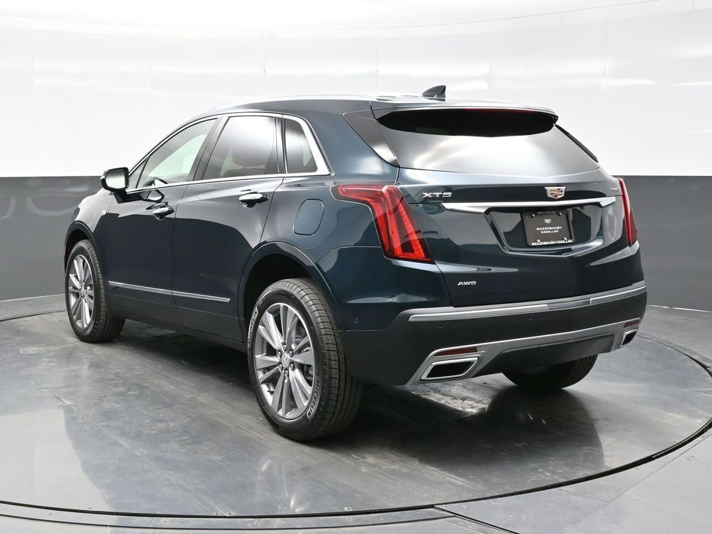 Used 2026 Emerald Lake Metallic Cadillac Premium Luxury image 5