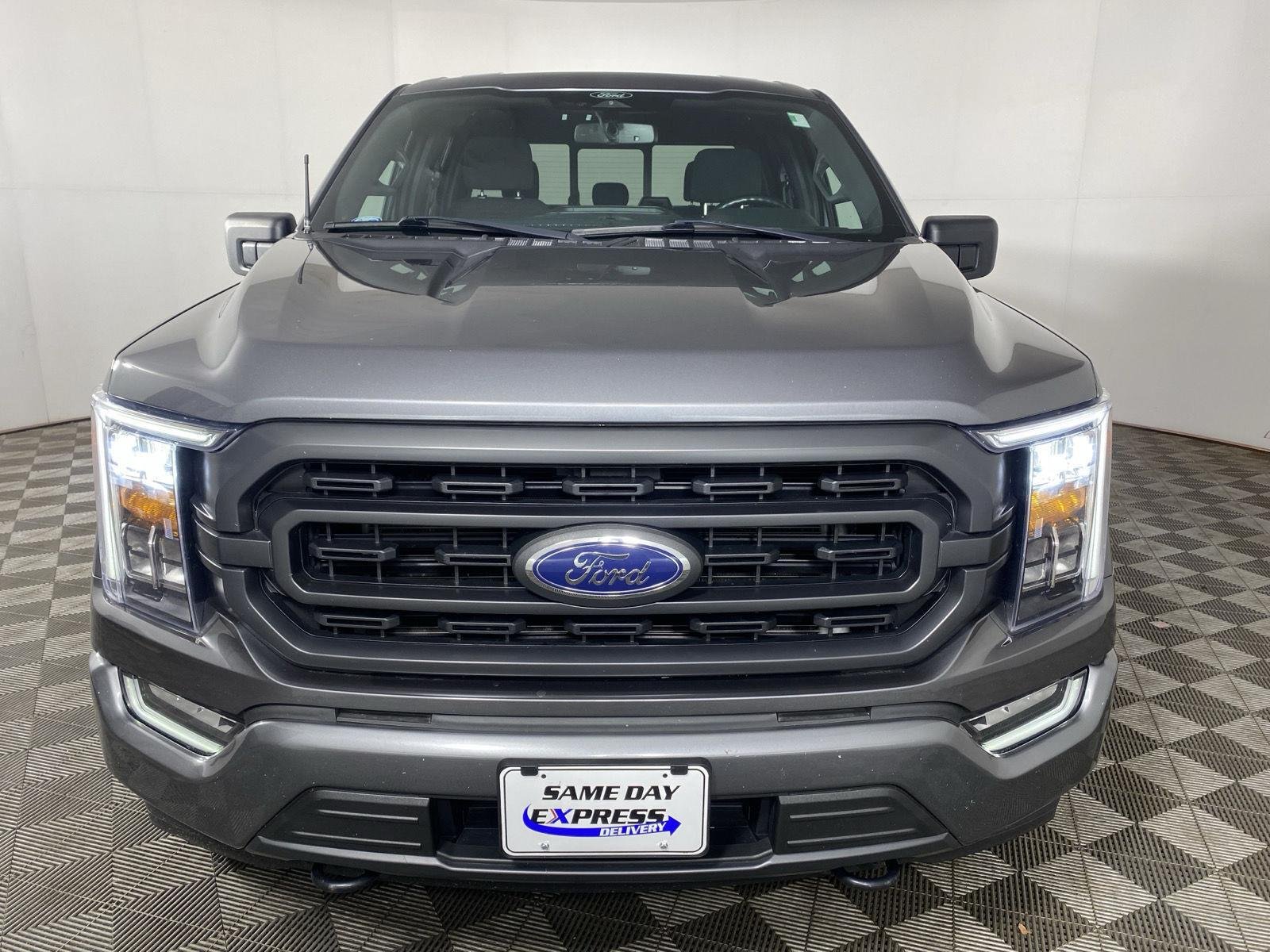 Used 2022 Carbonized Gray Ford XLT image 2