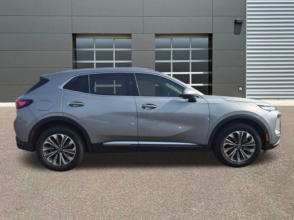 Used 2024 Moonstone Gray Metallic Buick Preferred image 4