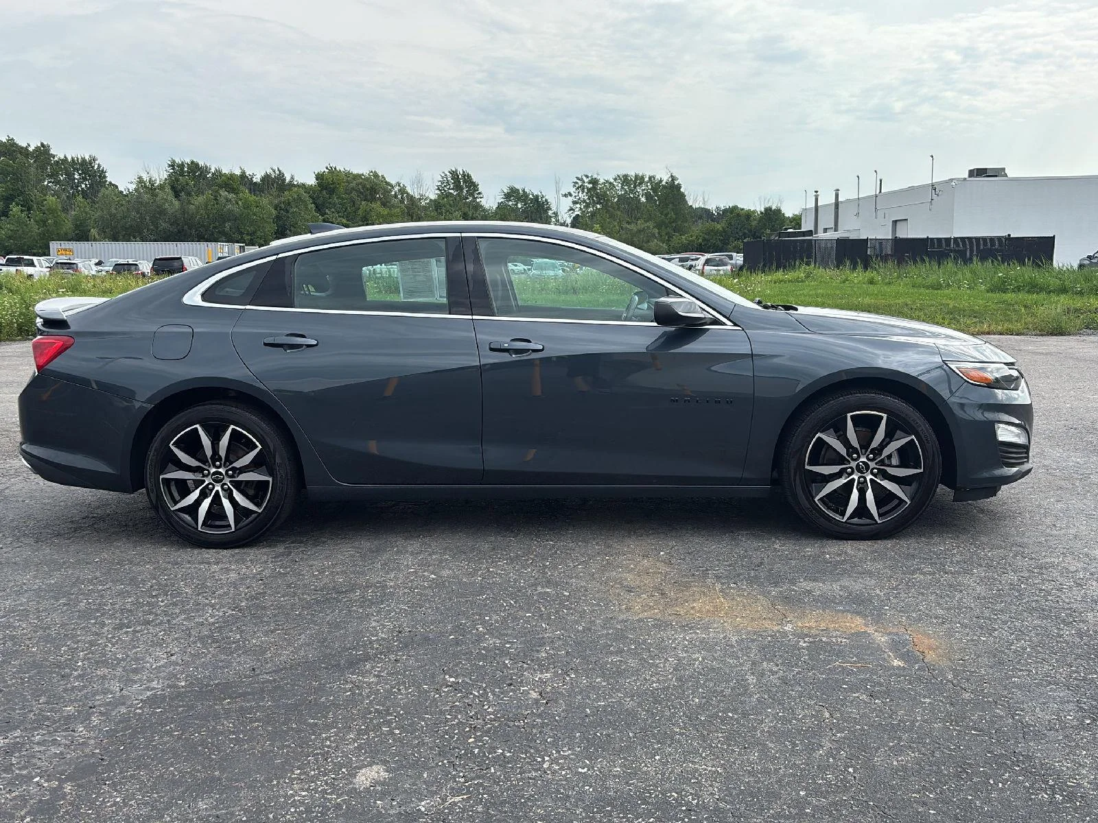 Used 2020 Shadow Gray Metallic Chevrolet RS image 8