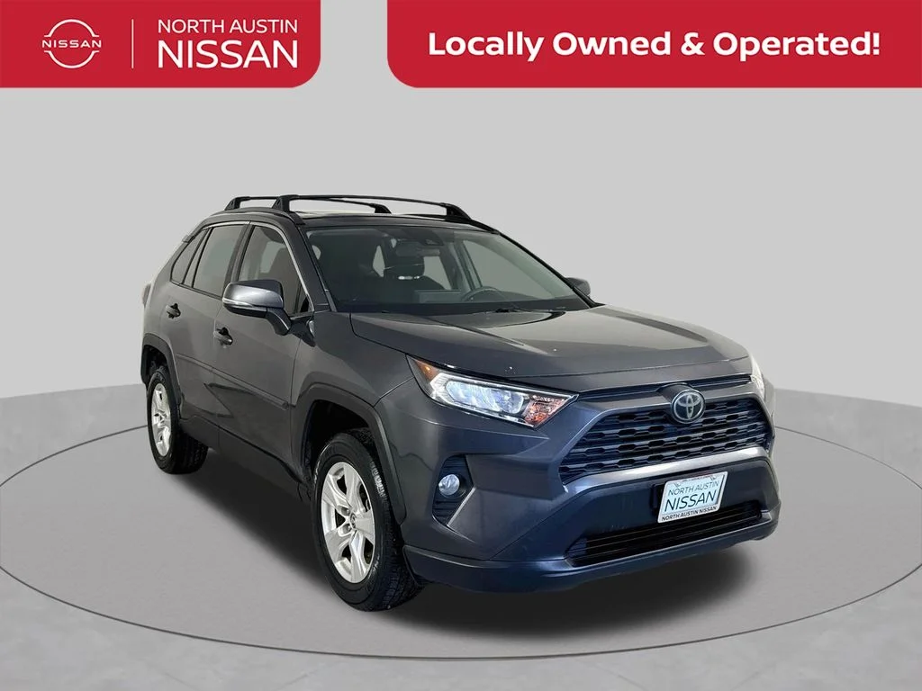 Used 2020 Gray Toyota XLE image 1