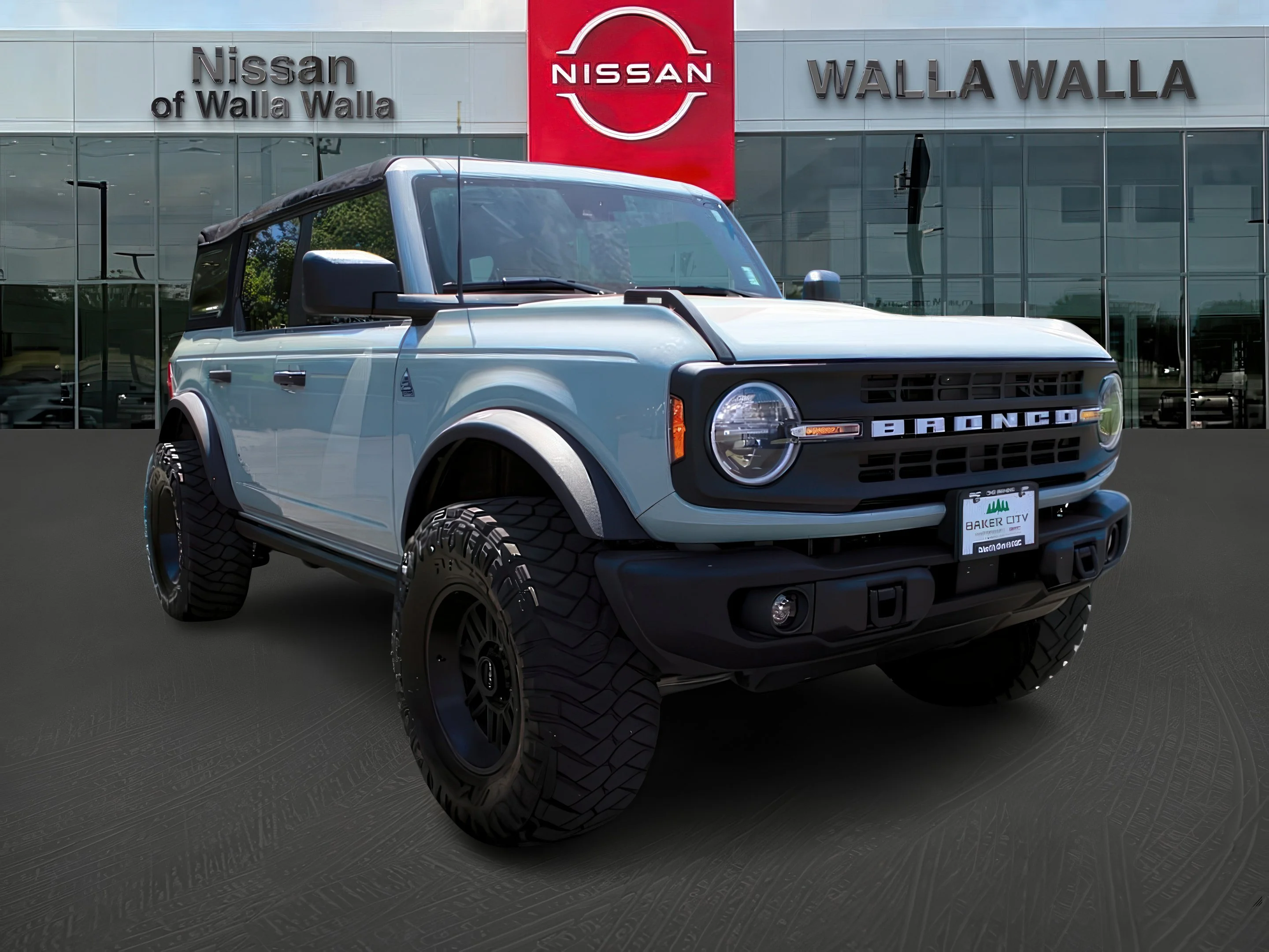 2022 Ford Bronco Black Diamond Mid (322A) 4x4's photo