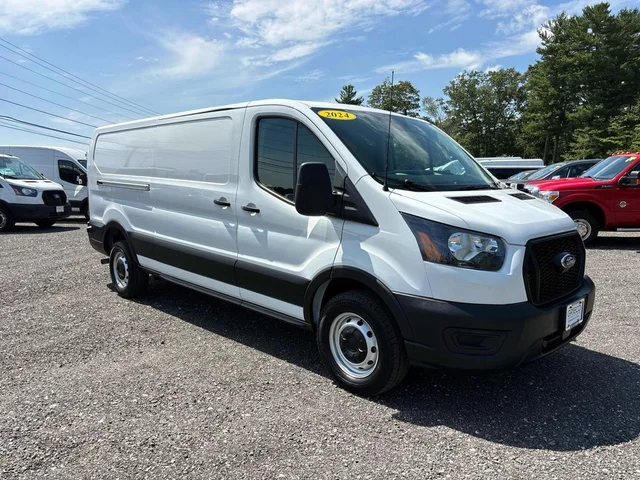 2024 Ford Transit-250 