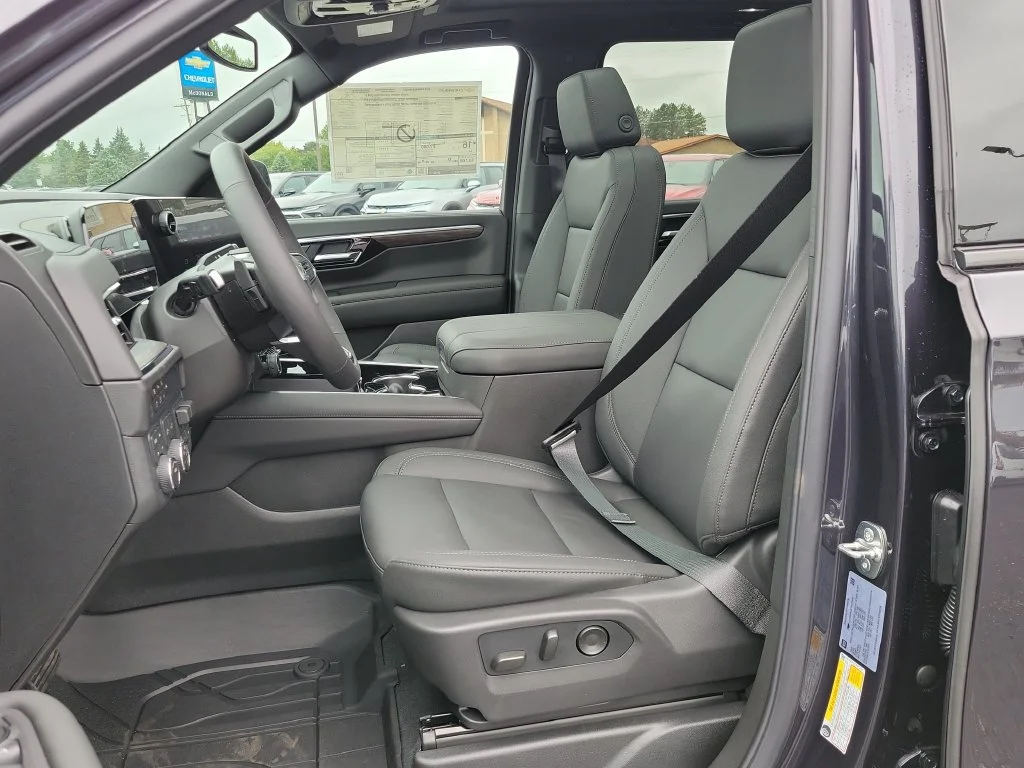 New 2026 Dark Ash Metallic Chevrolet Z71 image 7