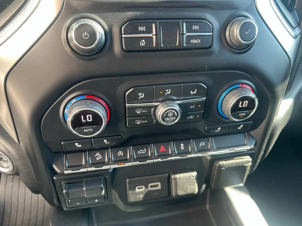 Used 2020 Summit White Chevrolet LT Trail Boss image 14