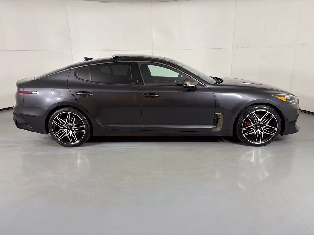 Used 2022 Gray Kia GT1 image 9