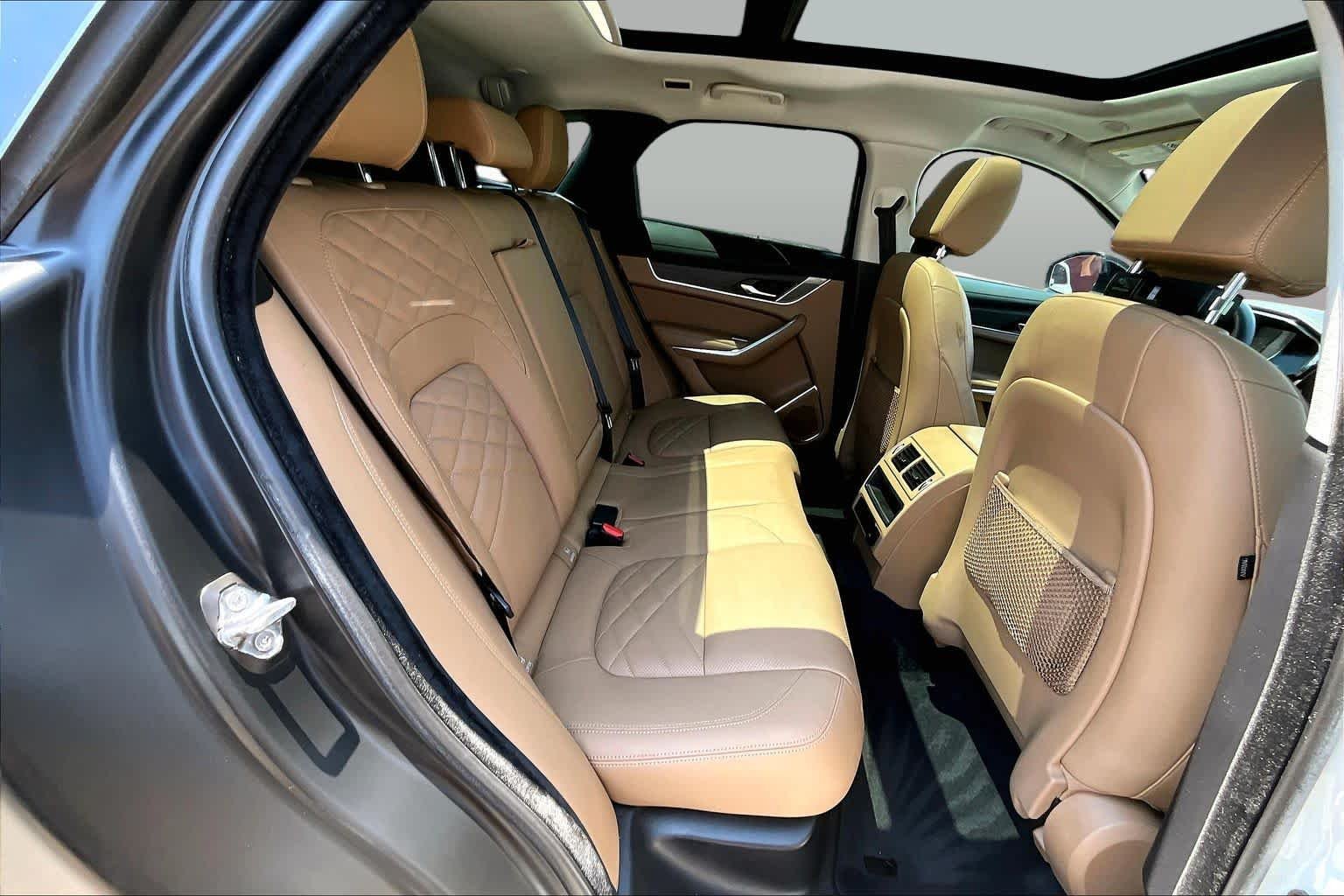 Used 2022 Fuji White Jaguar S image 19