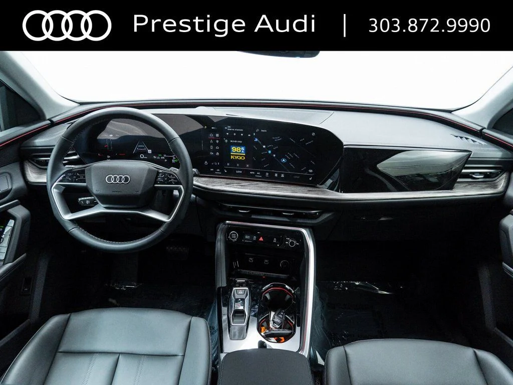 2025 Audi Q5 Premium - Photo 17