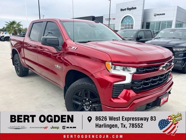 Used 2025 Red Chevrolet RST image 1
