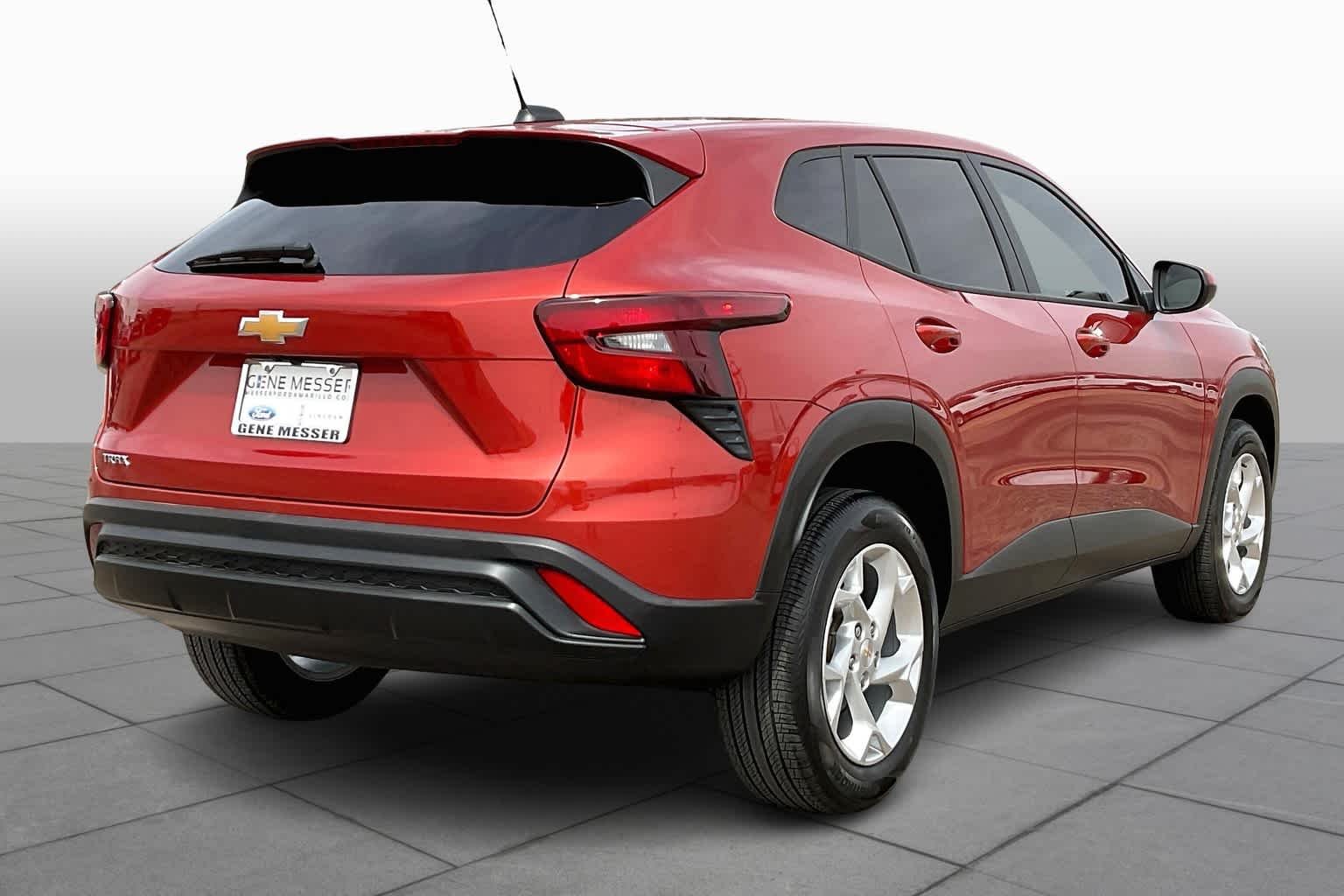 Used 2024 Cayenne Orange Metallic Chevrolet LS image 12