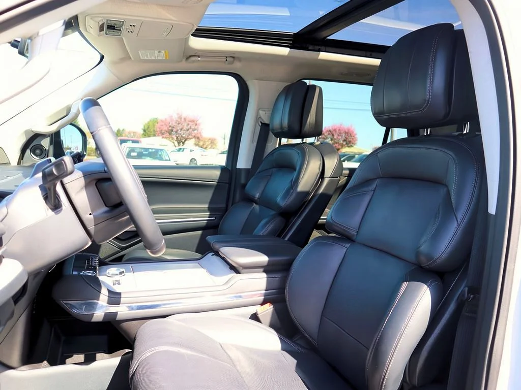 2025 Lincoln Navigator Reserve L - Photo 15