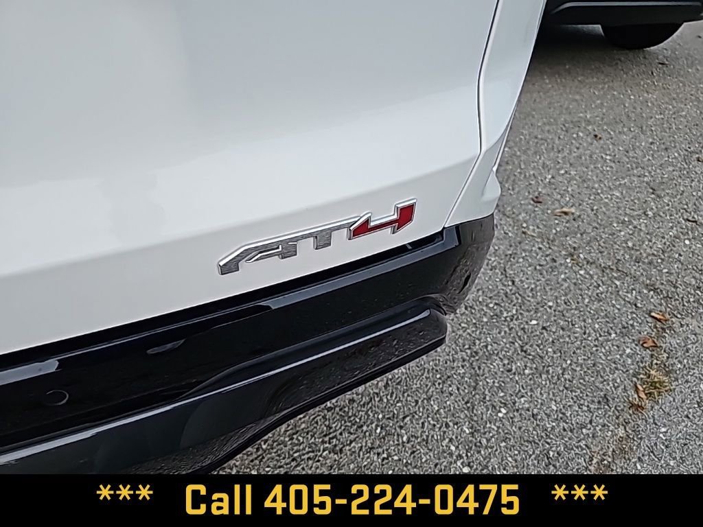 2026 GMC Terrain AT4 - Photo 13