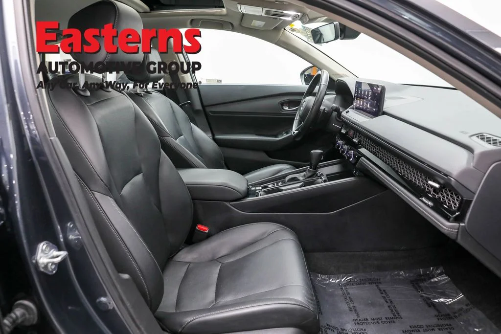 Used 2024 Gray Honda EX-L image 23