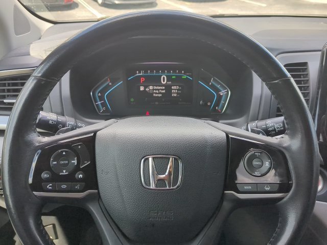 Used 2018 Silver Honda EX-L image 33