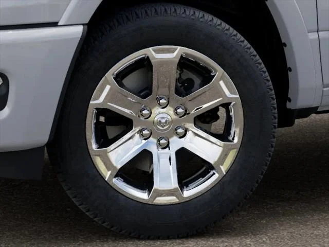 New 2025 Bright White Clear-Coat Exterior Paint RAM BIG HORN image 35