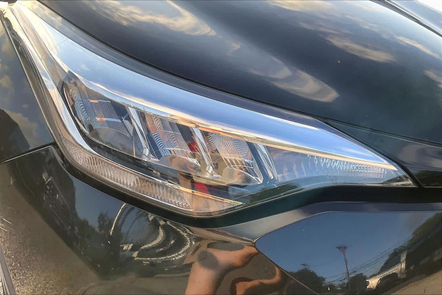 Used 2020 Black Sand Pearl Toyota LE image 27