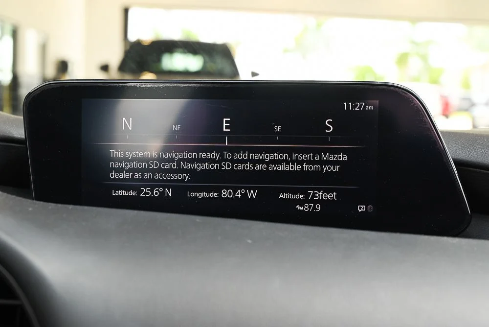 Used 2019 Black Mazda Select image 14