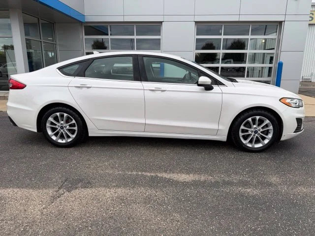 Used 2020 White Ford SE image 8