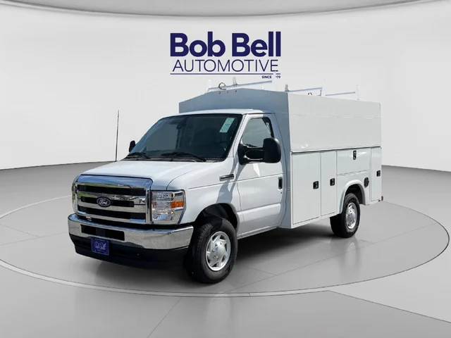 2026 Ford Econoline Cutaway E-350 SRW