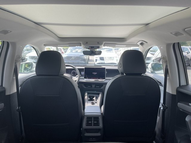New 2026 Pure White Volkswagen 2.0T SE image 10