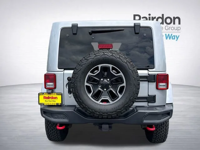 Used 2015 Billet Silver Metallic Clearcoat Jeep Unlimited Rubicon image 5