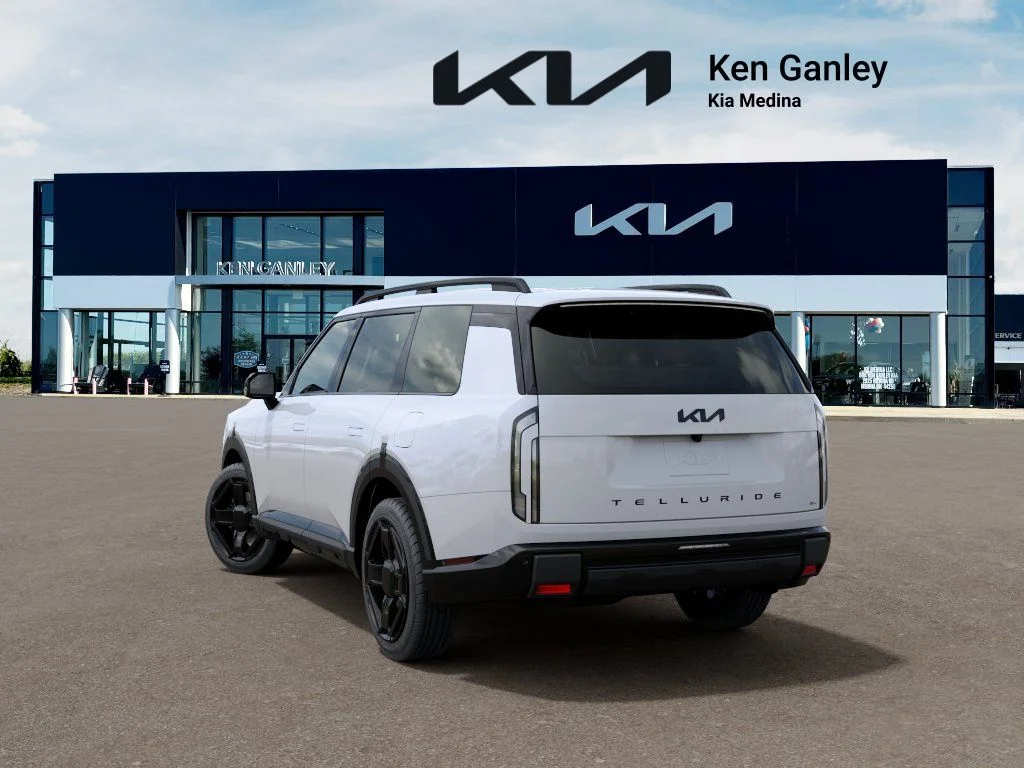 New 2027 Glacial White Pearl Kia X-Line EX image 4