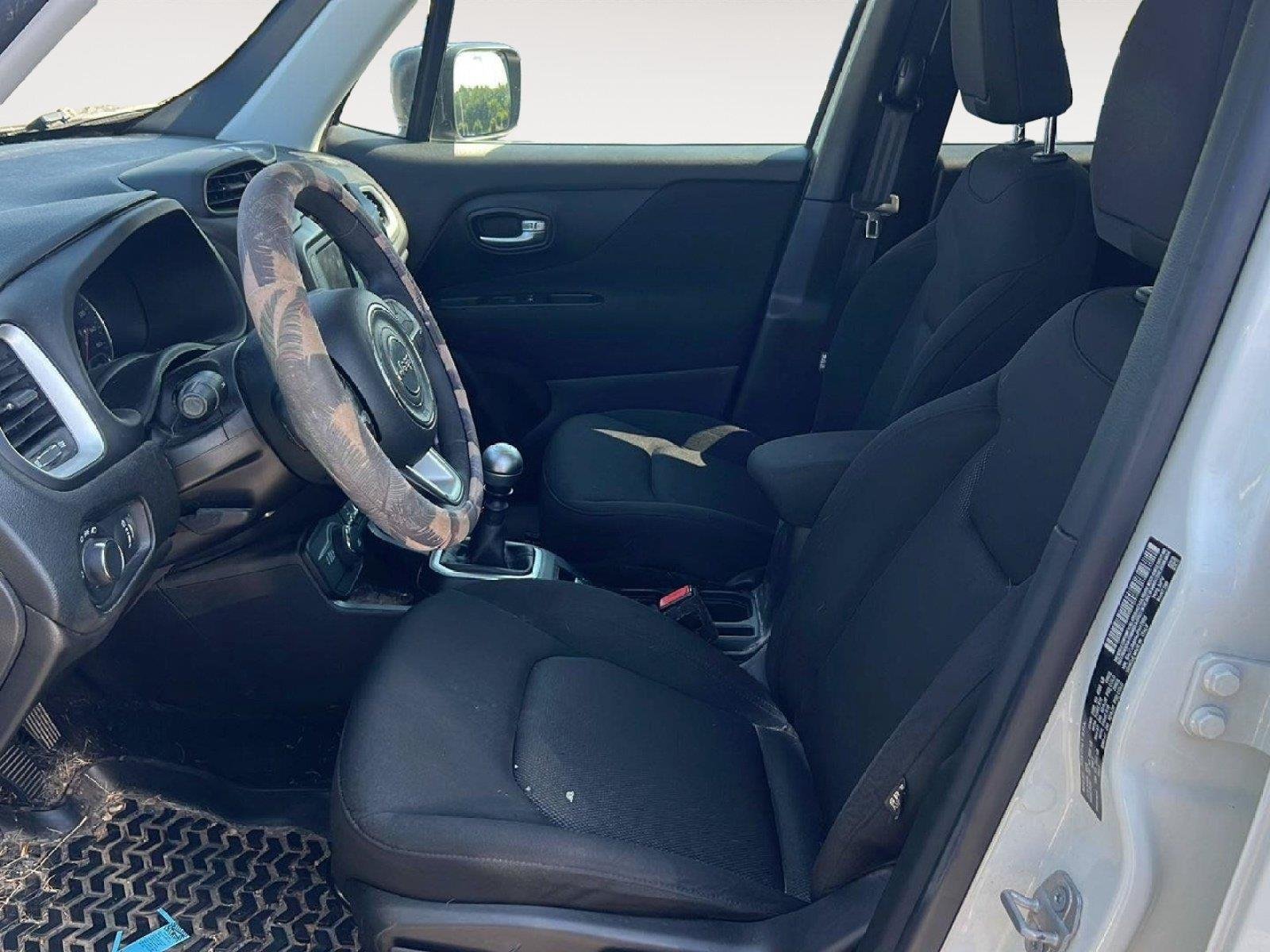 Used 2018 Alpine White Jeep Sport image 9