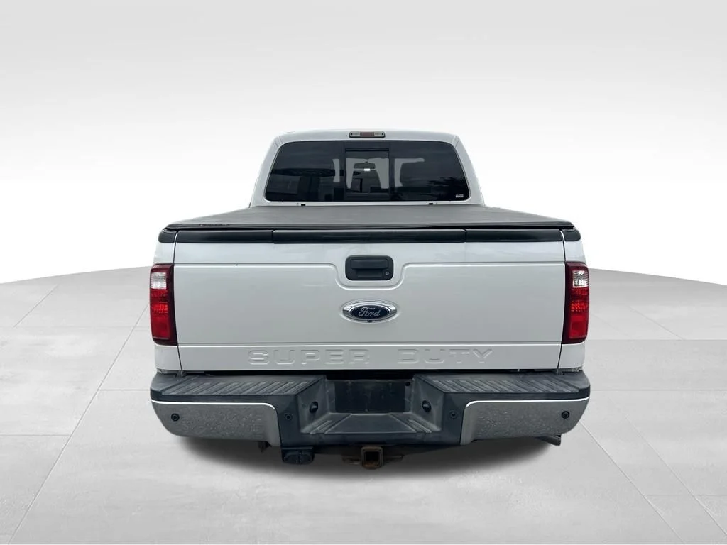 Used 2016 White Platinum Clearcoat Metallic Ford Lariat image 4