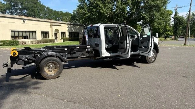 2026 Ford F-550 Super Duty Chassis Cab XL - Photo 45