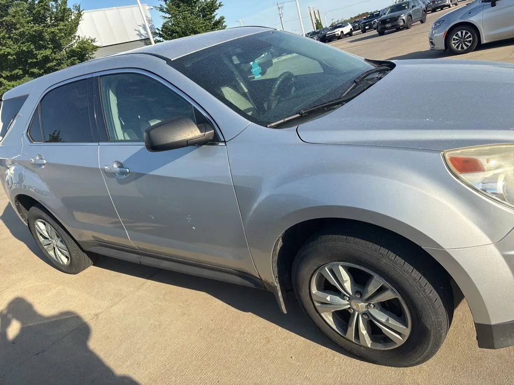 Used 2013 Silver Chevrolet LS image 4