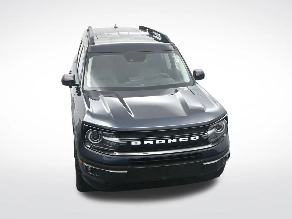 Used 2022 Blue Metallic Ford Outer Banks image 38