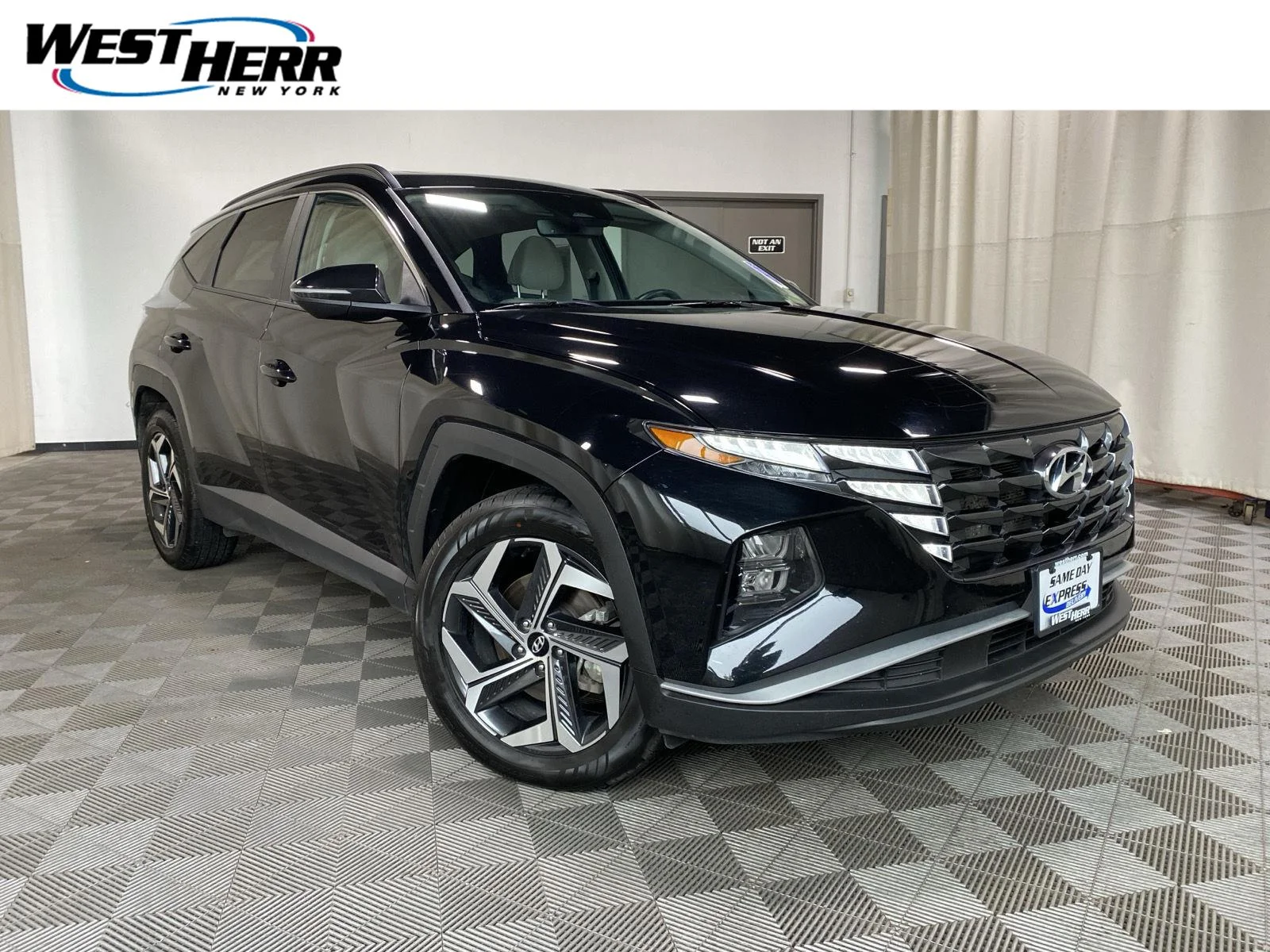 Used 2024 Black Pearl Hyundai SEL image 1