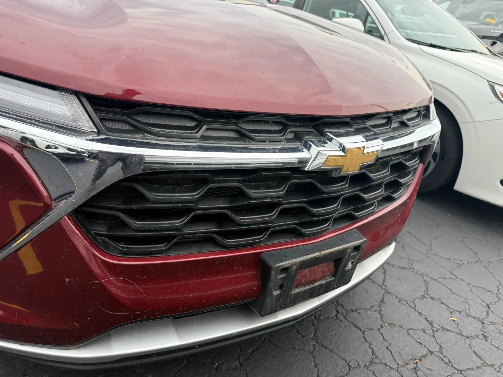Used 2024 Crimson Metallic Chevrolet LT image 3