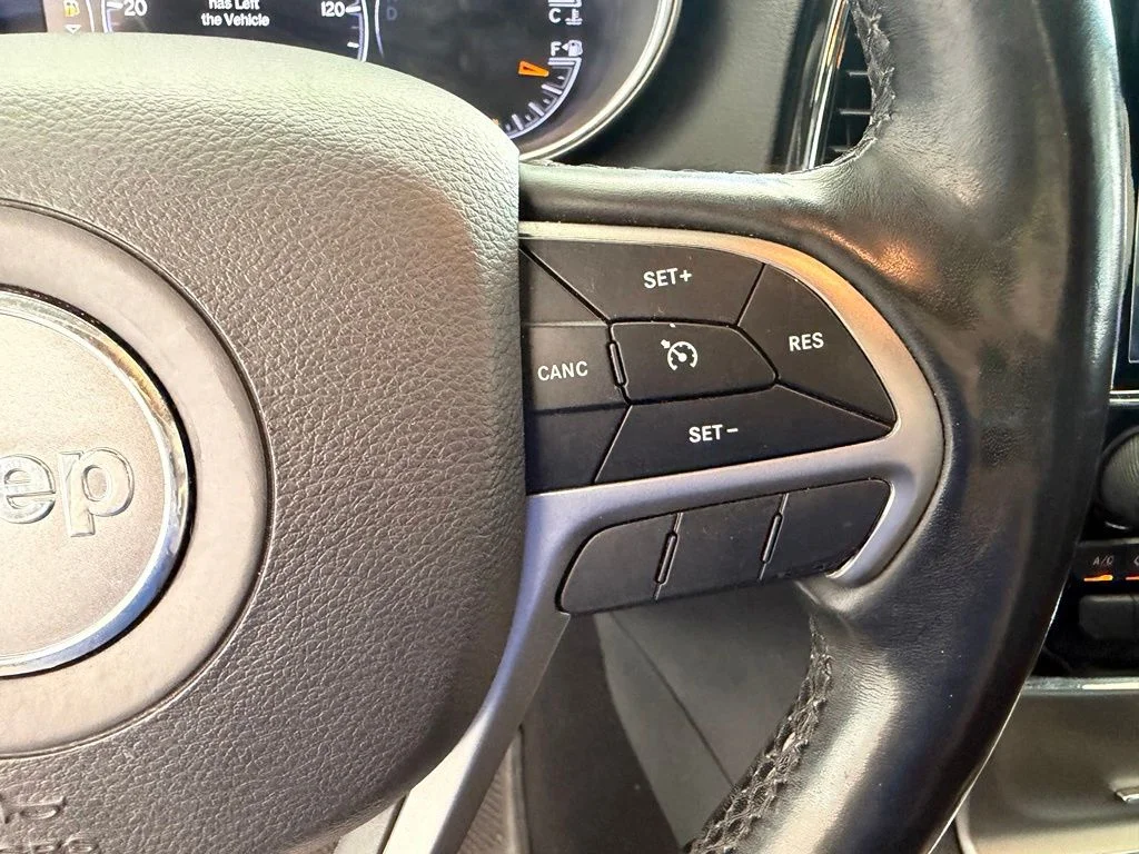 Used 2020 White Jeep Limited image 49