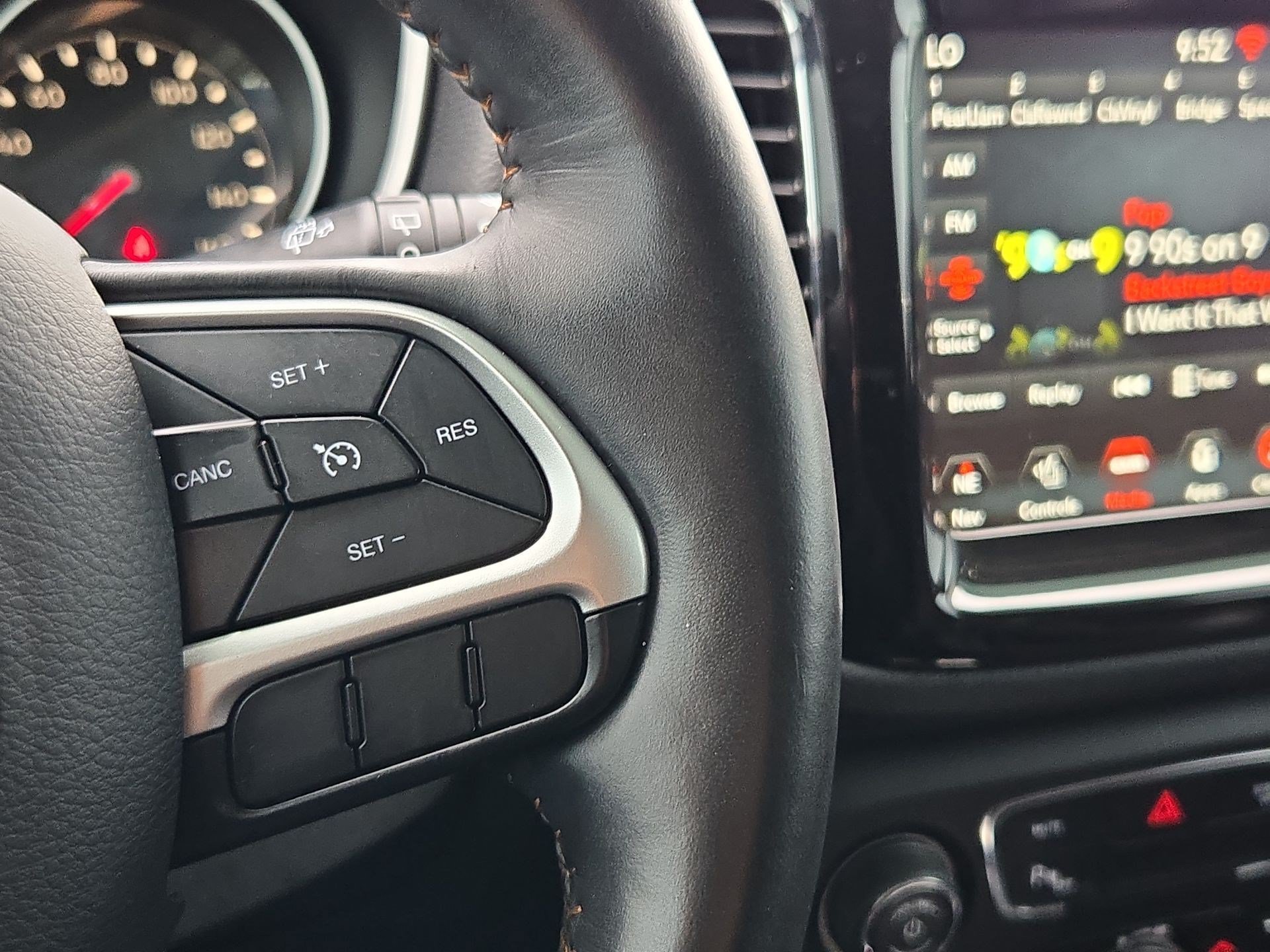 Used 2019 White Clearcoat Jeep Limited image 16